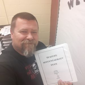 Meet your Posher, Everett